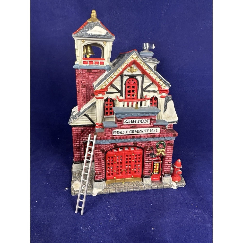Lemax Christmas Village Ashton Engine Company No. 1 Winter Glen Fire 2001 - Picture 8 of 15